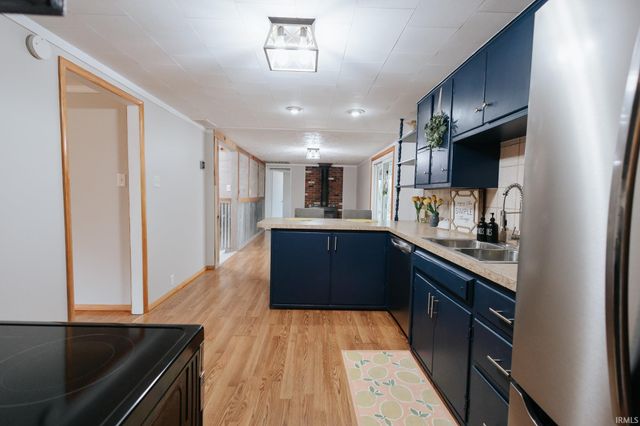 2655 S Brown Chapel Road, Boonville, IN 47601