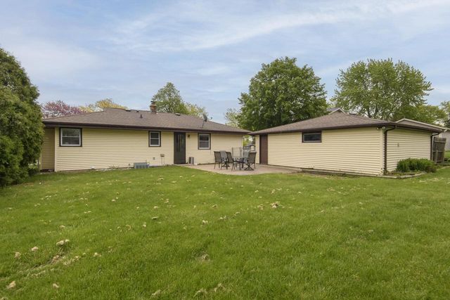 10065 S Cindy LANE, Oak Creek, WI 53154