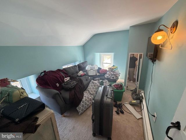 969 N GRANGE AVE, Collegeville, PA 19426