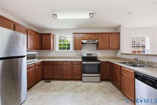 1704 Dinwiddie Ave, Richmond, VA 23224