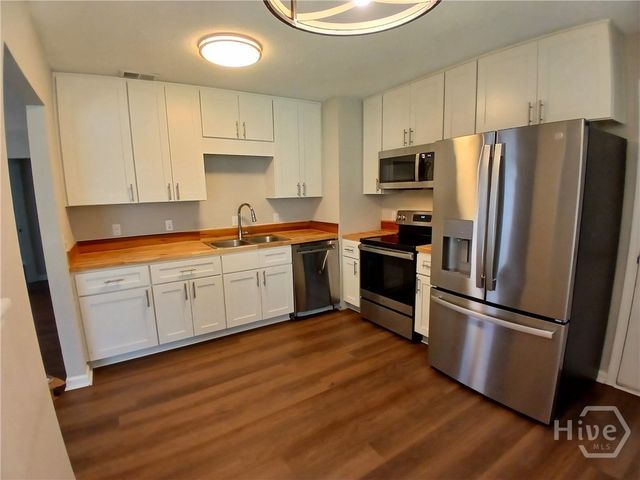 2030 Rushing Street, Richmond Hill, GA 31324