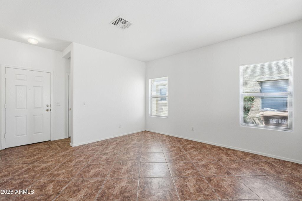 9527 N 82ND Lane, Peoria, AZ 85345 — photo 3