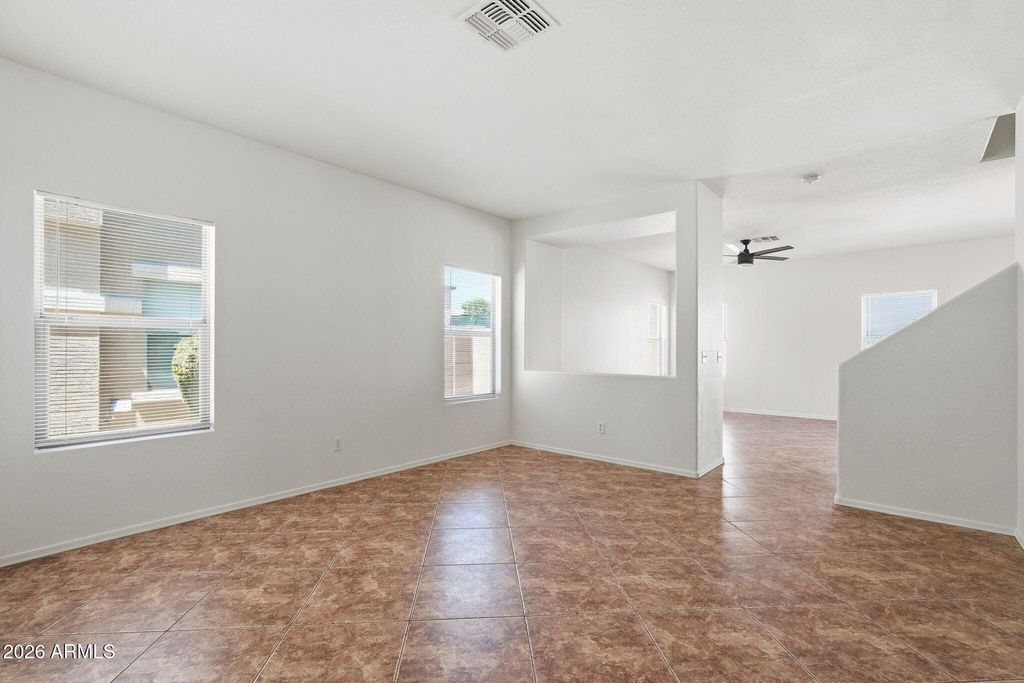 9527 N 82ND Lane, Peoria, AZ 85345 — photo 4