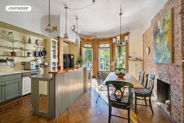 882 PARK Place, New York City, NY 11216