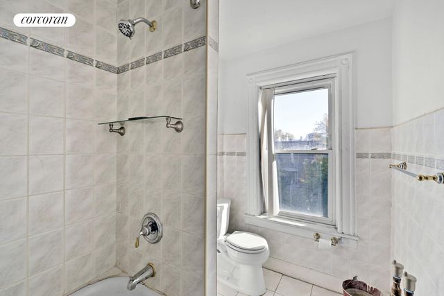 882 PARK Place, New York City, NY 11216