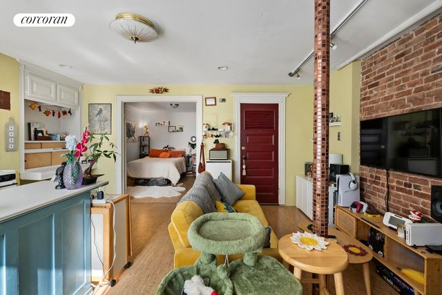 882 PARK Place, New York City, NY 11216