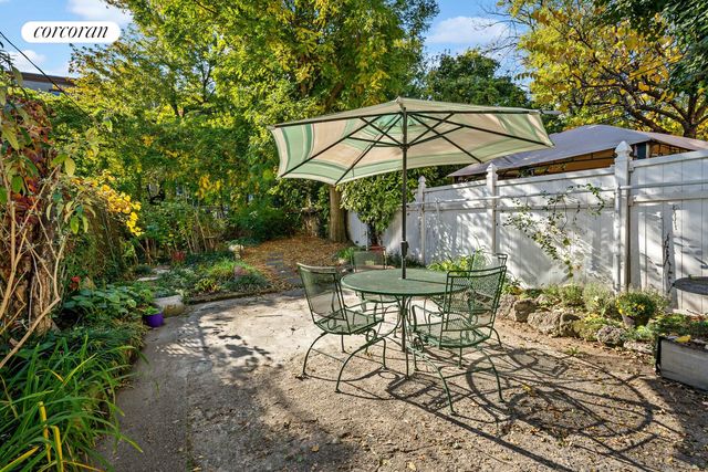 882 PARK Place, New York City, NY 11216