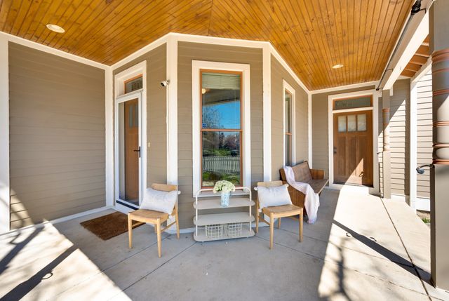 1815 Boscobel St A, Nashville, TN 37206