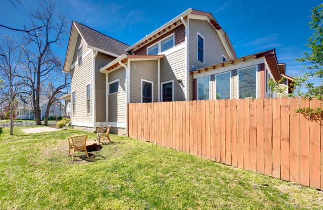 1815 Boscobel St A, Nashville, TN 37206