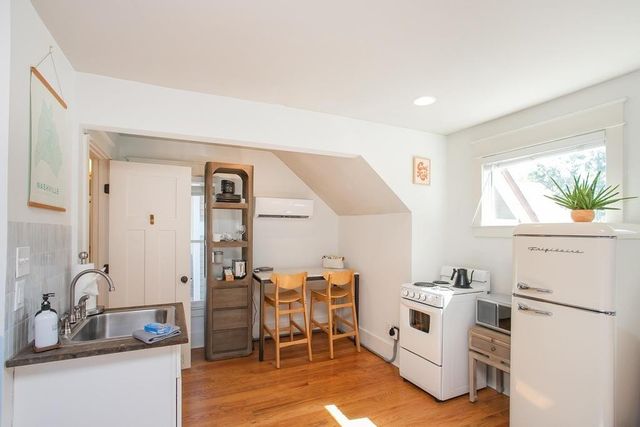 1815 Boscobel St A, Nashville, TN 37206