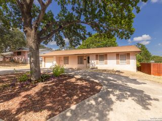 3807 E Palfrey St, San Antonio, TX 78223