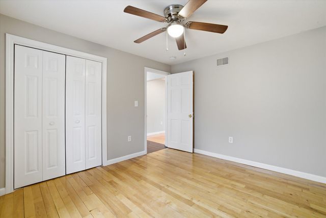 23 Mcquestion Road, Merrimack, NH 03054