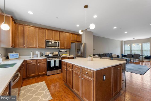 12831 CLARKSBURG SQUARE RD, Clarksburg, MD 20871