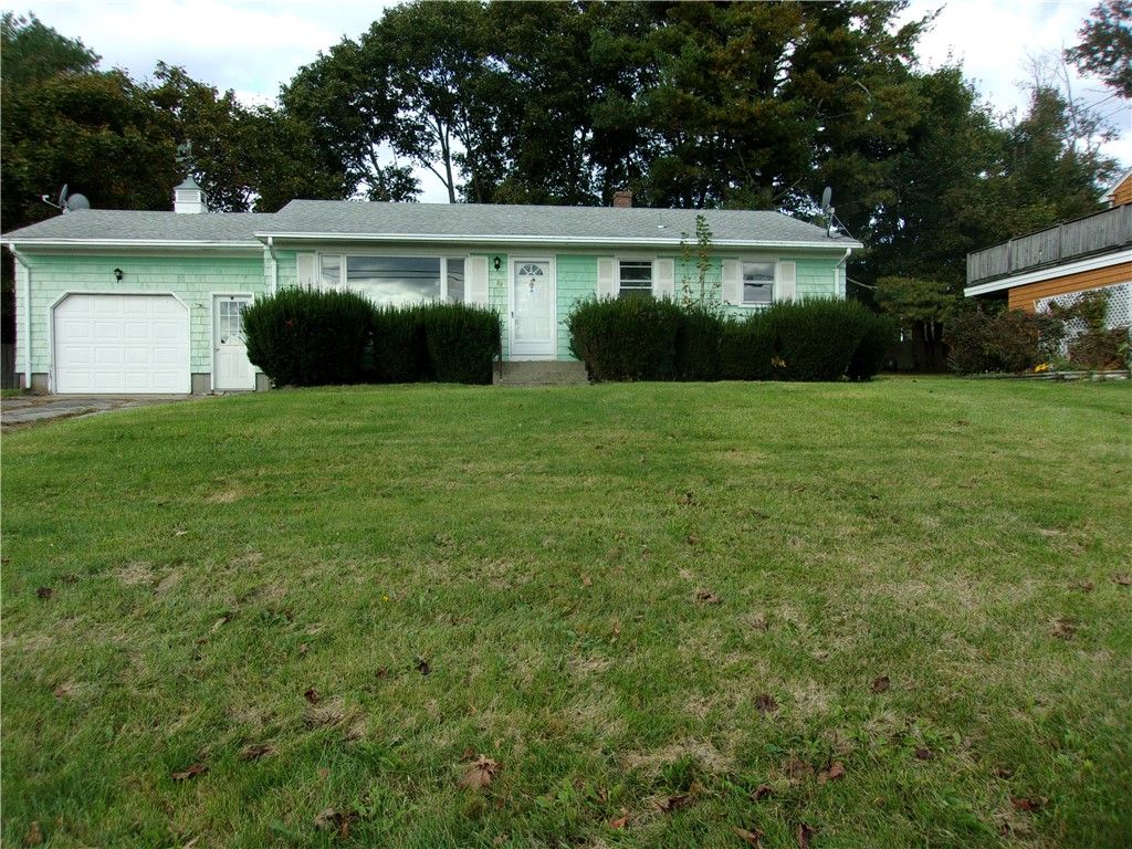 79 Alan Avenue, Portsmouth, RI 02871