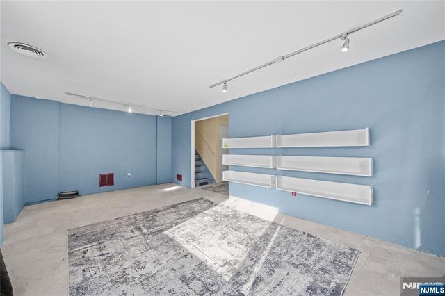 169 Haddenfield Road, Clifton, NJ 07013