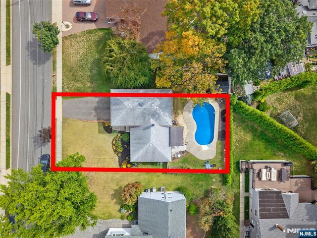 169 Haddenfield Road, Clifton, NJ 07013