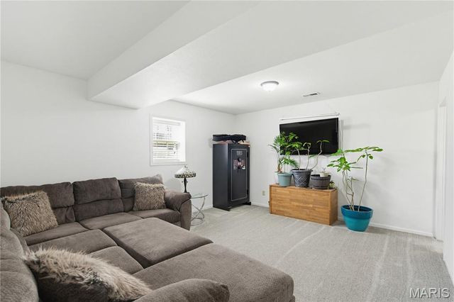 233 Anna Drive, Poplar Bluff, MO 63901