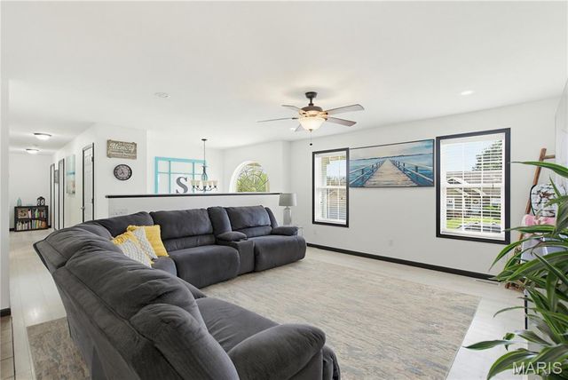 233 Anna Drive, Poplar Bluff, MO 63901