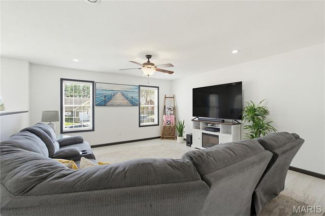 233 Anna Drive, Poplar Bluff, MO 63901