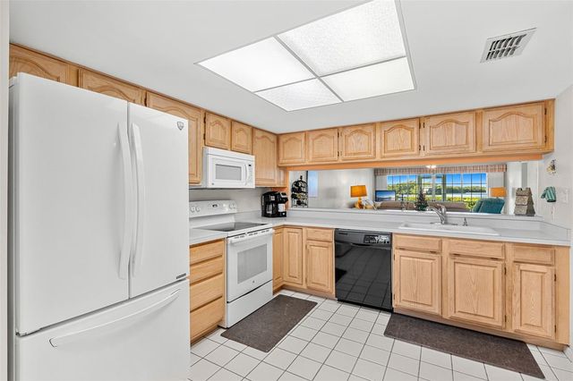 630 S BREVARD AVENUE 1116, Cocoa Beach, FL 32931