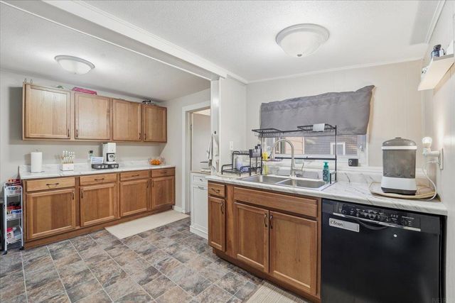 537 1st Street, Evansdale, IA 50707