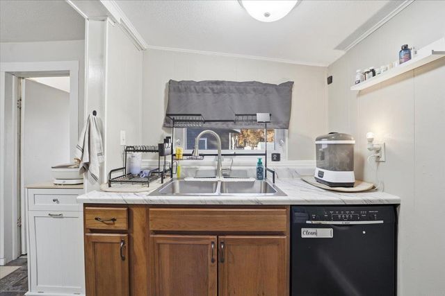 537 1st Street, Evansdale, IA 50707