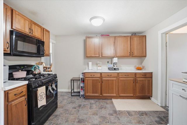 537 1st Street, Evansdale, IA 50707