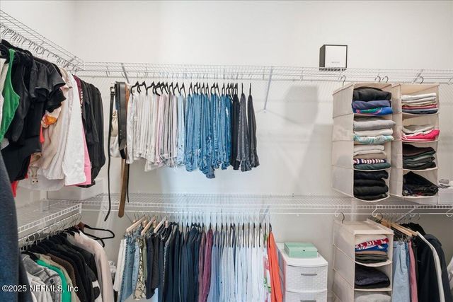 5570 DAIRY FARM Road, Jacksonville, FL 32224