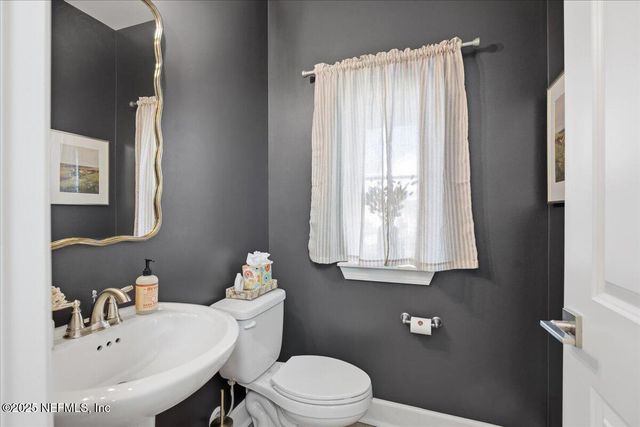 5570 DAIRY FARM Road, Jacksonville, FL 32224