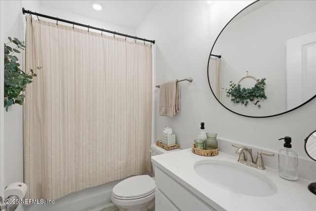 5570 DAIRY FARM Road, Jacksonville, FL 32224