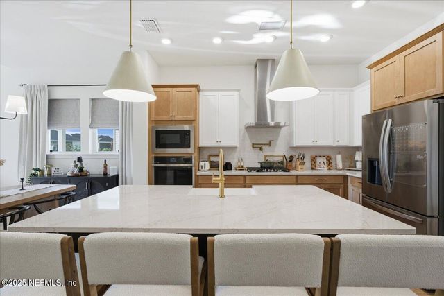 5570 DAIRY FARM Road, Jacksonville, FL 32224