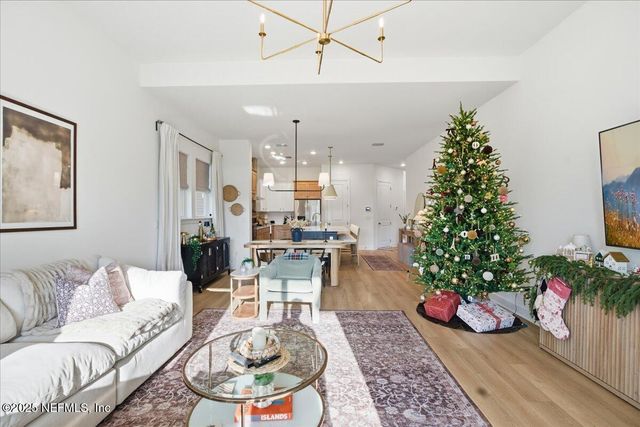 5570 DAIRY FARM Road, Jacksonville, FL 32224