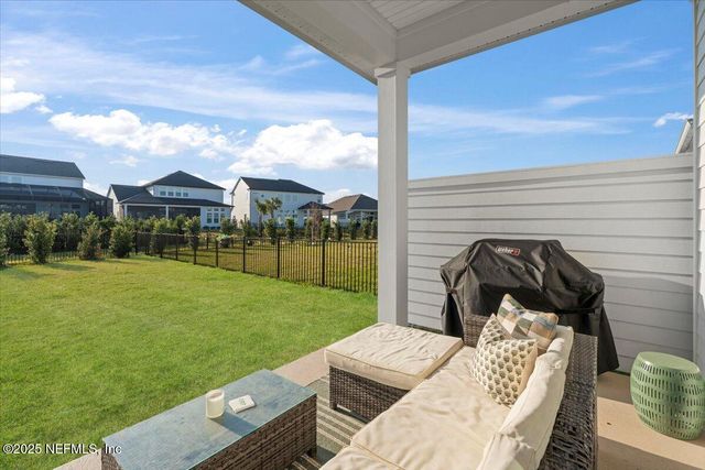 5570 DAIRY FARM Road, Jacksonville, FL 32224