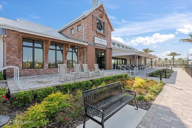 5570 DAIRY FARM Road, Jacksonville, FL 32224