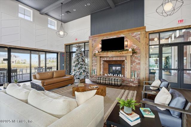 5570 DAIRY FARM Road, Jacksonville, FL 32224