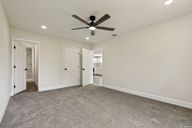 1950 LAMAR ST, San Antonio, TX 78202