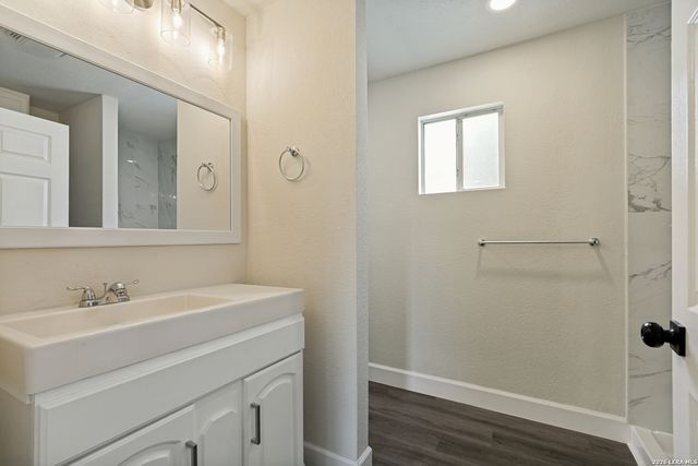 1950 LAMAR ST, San Antonio, TX 78202