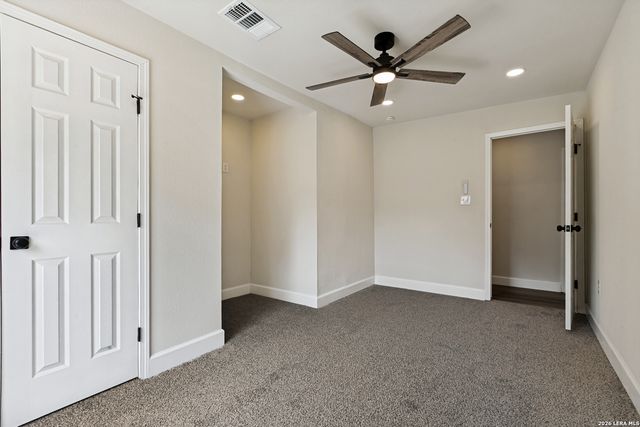 1950 LAMAR ST, San Antonio, TX 78202