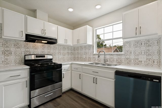 1950 LAMAR ST, San Antonio, TX 78202