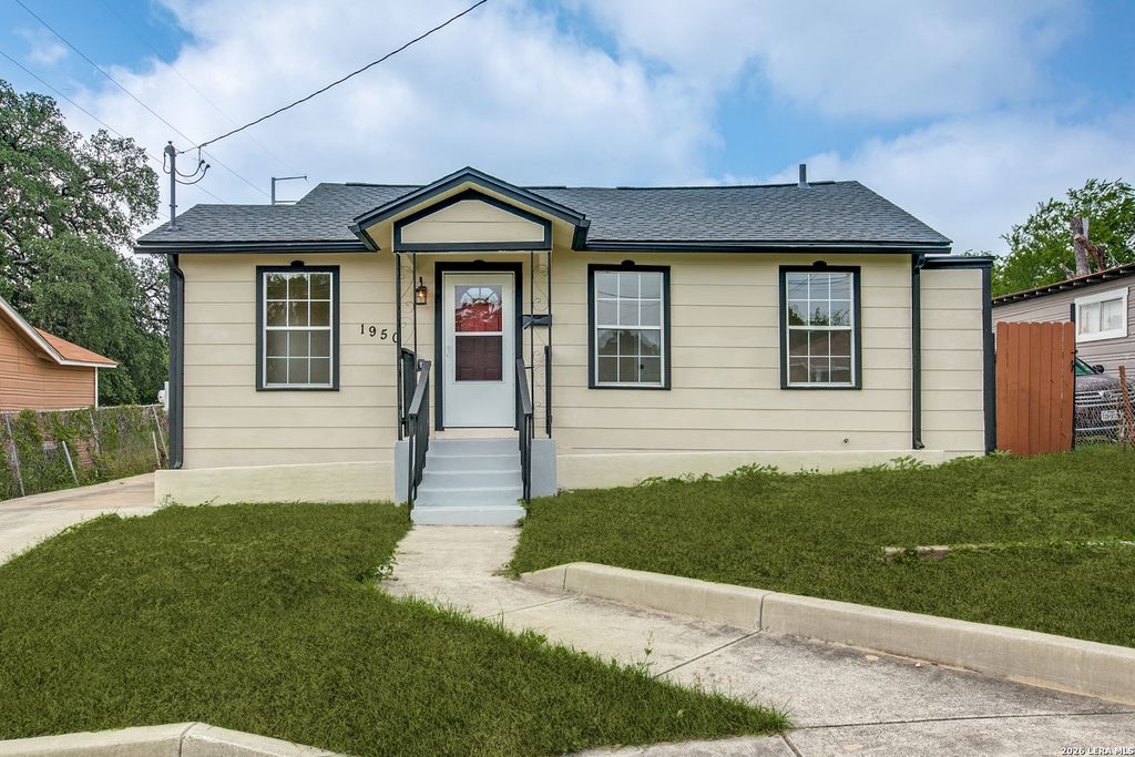 1950 LAMAR ST, San Antonio, TX 78202