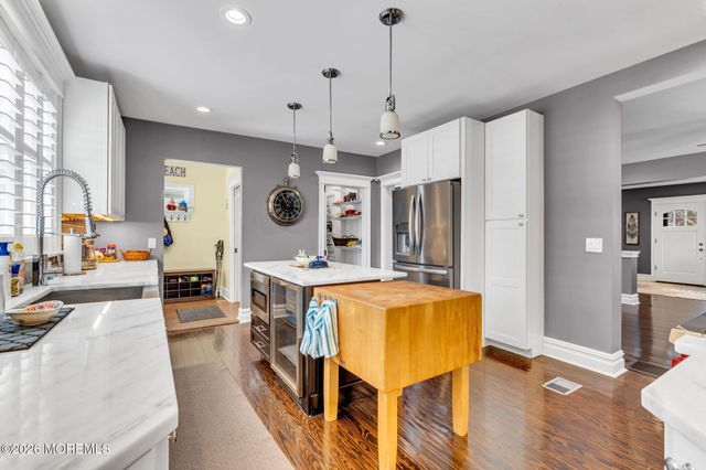 301 10th Avenue, Belmar, NJ 07719