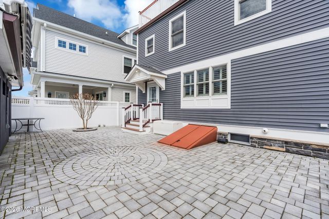 301 10th Avenue, Belmar, NJ 07719