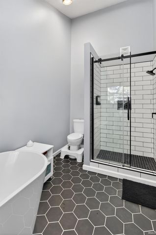 11125 Oak Pointe Trail, Fort Wayne, IN 46845