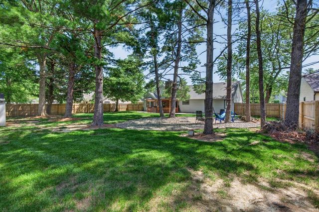 11125 Oak Pointe Trail, Fort Wayne, IN 46845