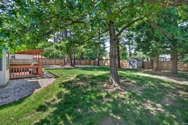 11125 Oak Pointe Trail, Fort Wayne, IN 46845