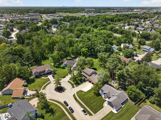 11125 Oak Pointe Trail, Fort Wayne, IN 46845