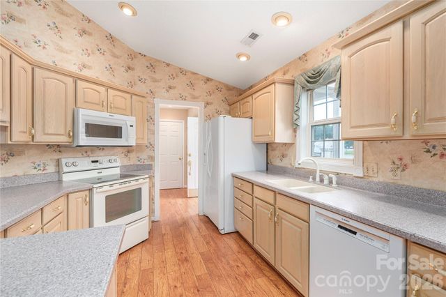 11 Heather Way A, Candler, NC 28715