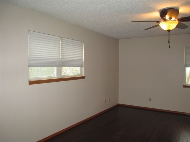 48 Hickory Lane, Holiday Island, AR 72631