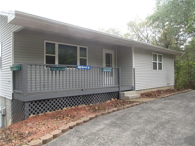 48 Hickory Lane, Holiday Island, AR 72631