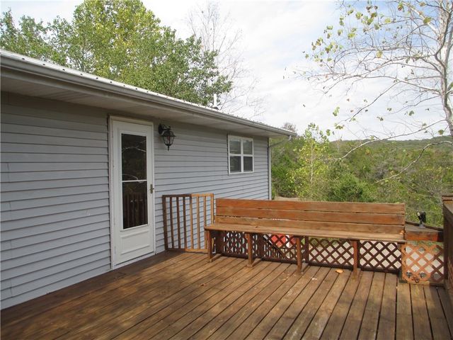 48 Hickory Lane, Holiday Island, AR 72631